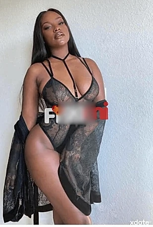 Eliza - Zürich VIP Escort Bayan